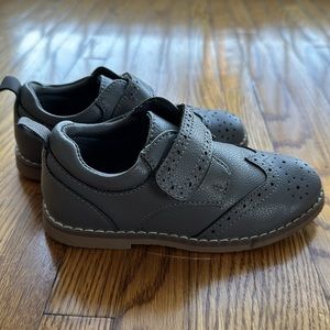 Nordstrom toddler wing tip gray dress shoes- Size 10